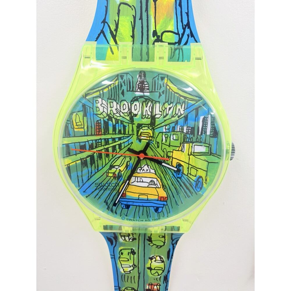 Swatch PASSAGE TO BROOKLYN MGJ120 1997 Maxi Wall Clock Neon Green Luminous RARE
